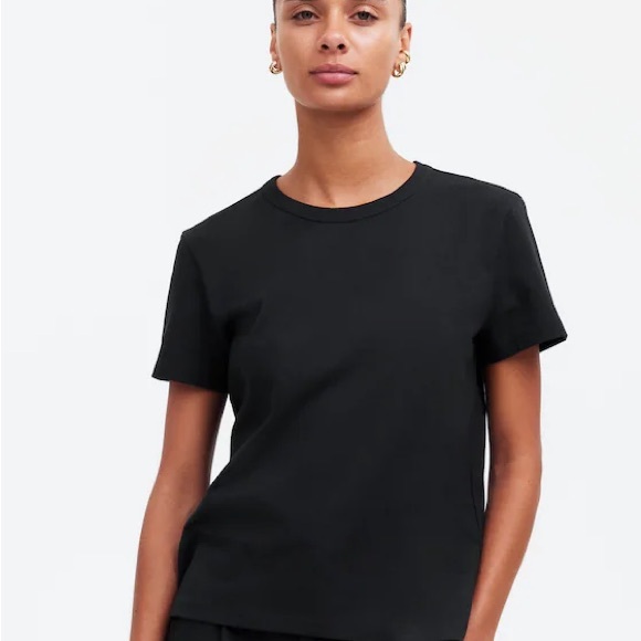 Madewell Tops - Madewell Black Short Sleeve Tee
